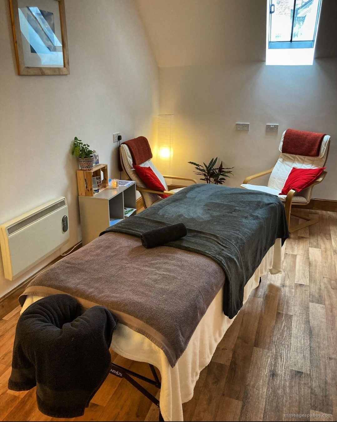 cc070806b186da04e1467d642369b33c.jpg