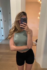 ❤️ I’m down for nuru massage and body rubs I charge at rate inbox me  on instagram ;brighamjody2025