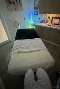 FULLY INSURED PROFESSIONAL MASSAGE THERAPIST