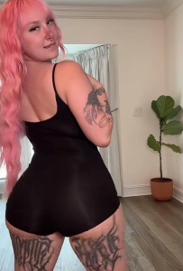 **Y AND VERIFIED MASSAGE AND HOOKUP THERAPIST 😍😍🥰🥰🥰🥰🥰🥰🥰