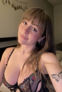 New in the Area Experience Deep Relaxation Through My Soothing, Sensual Touch. 365-300-0791