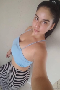 AVAILABLETO MEETUP NOW LICENSED AND DISCREET MASSAGE THERAPISTLEGIT