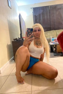HMU naughty  (501-781-2890) 100% clean, verified escort and masseuse.