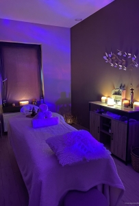 HIT ME UP FOR MASSAGES, BODY RUB , GIRLFRIEND EXPERIENCE AND BODY RUBS🍆🍑🍑....