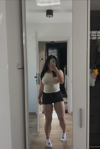 Available to get naughty for you. HMU now 😈😘😘