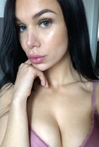 **, kiss, anal, oral, bj, depthroat, creampie, bareback and all types of ** GF experiences 💕💕😍