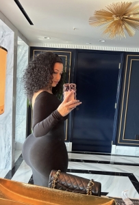 👅 **Y Matured lady😋 @offering Real NURU Massage, Luxury Touch Deep Relaxation 🍆(VERIFIED ADS)