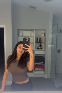I’m always availabe  for all kind  of masssge
