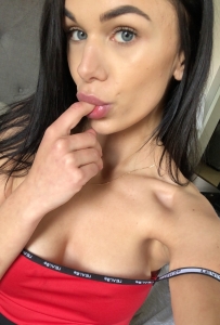 **, kiss, anal, oral, bj, depthroat, creampie, bareback and all types of ** GF experiences 💕💕😍