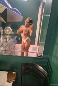 +1 530 840 6585 MY HANDS ARE SOFT MY PLAY IS DIRTY COME EXPERIENCE THE ULTIMATE FREAKY MASSAGE 👅🍑