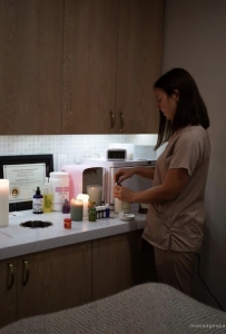 FULLY INSURED PROFESSIONAL MASSAGE THERAPIST