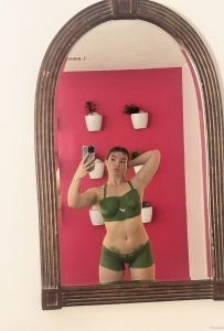 Welcome to paradise studio escort and massage here ☑️