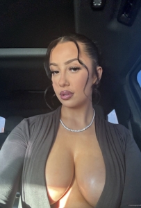 👅 **Y Matured lady😋 @offering Real NURU Massage, Luxury Touch Deep Relaxation 🍆(VERIFIED ADS)