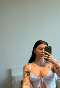 HMU NAUGHTY, CLEAN 100% VERIFIED EXCORT AND LICENSED MASSAGE THERAPIST