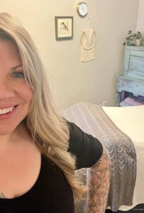 DO MASSAGE AND DO A BODY RUB. I AM LICENSED AND CERTIFIED.