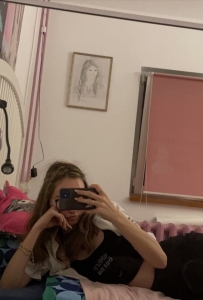 Indulge in a sensual and unforgettable massage experience… I’m ready to take all of you in me 🫠💦
