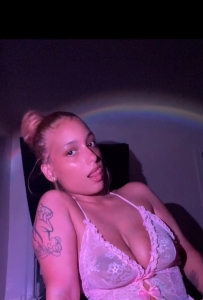 COME ENJOY THE ** EXPERIENCE OF GETTING A MASSAGE! I'M AVAILABLE NOW.
