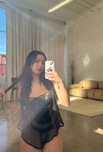 Always available for meetup both incall and outcall service