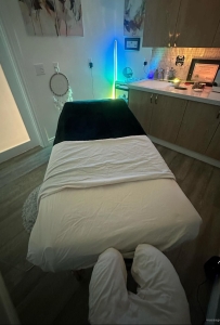 FULLY INSURED PROFESSIONAL MASSAGE THERAPIST