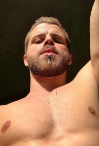 Relax, Reconnect, and Rejuvenate: Professional Gay Massage Services