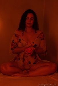 I am an independent conscious touch body worker and naturally super sensual pleasure activist