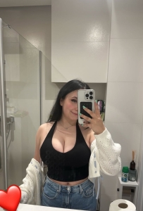I’M AVAILABLE FOR MEETUP BOO🍁🥰FACETIME 🍁I ALSO SELL MY NUDE VIDEOS AND PICTURES 💞I OFFER BOTH